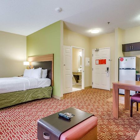 Towneplace Suites By Marriott Dallas Bedford Ngoại thất bức ảnh