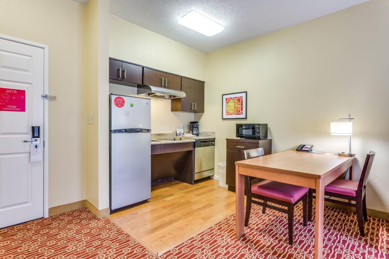 Towneplace Suites By Marriott Dallas Bedford Ngoại thất bức ảnh