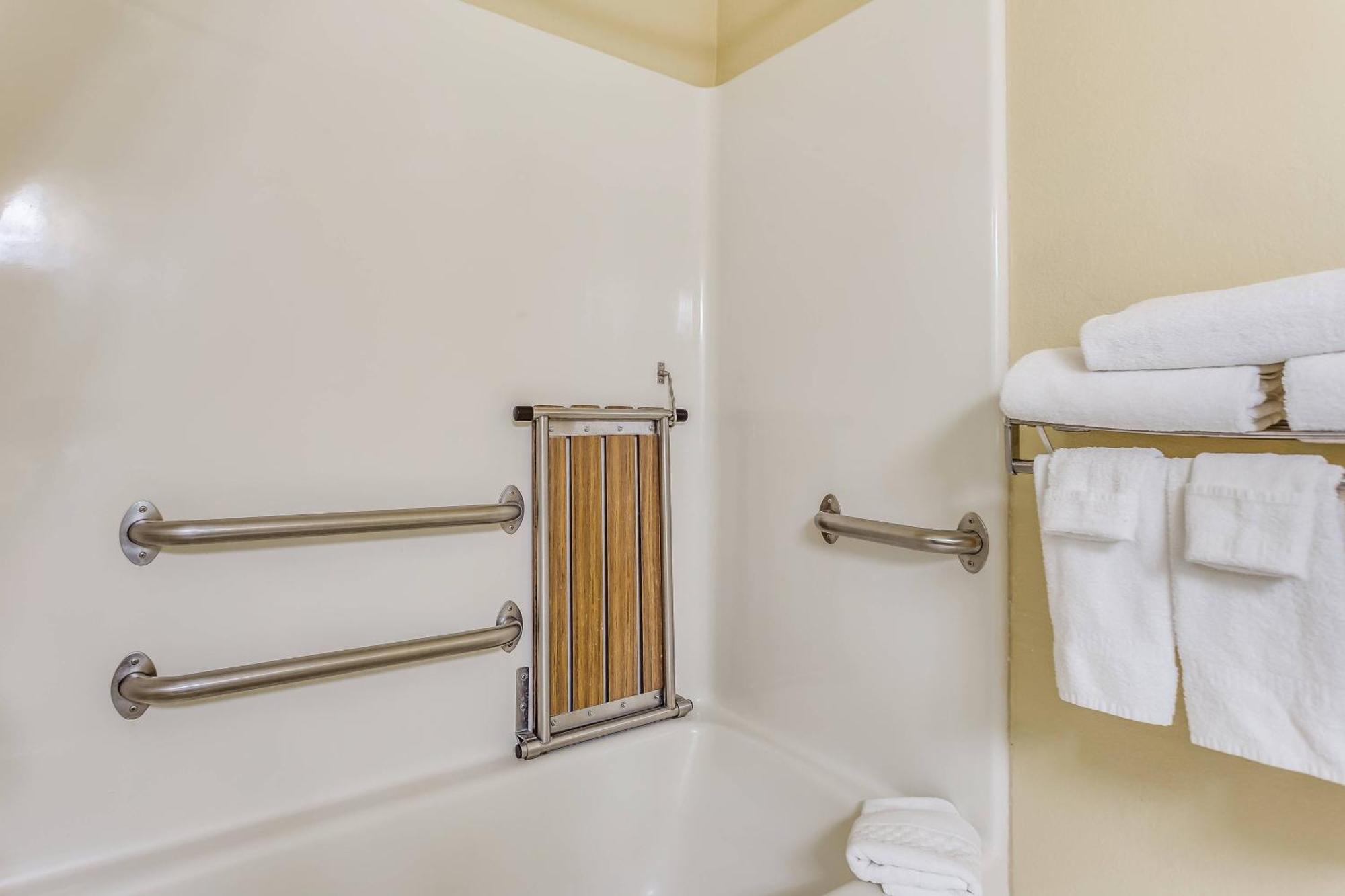 Towneplace Suites By Marriott Dallas Bedford Ngoại thất bức ảnh